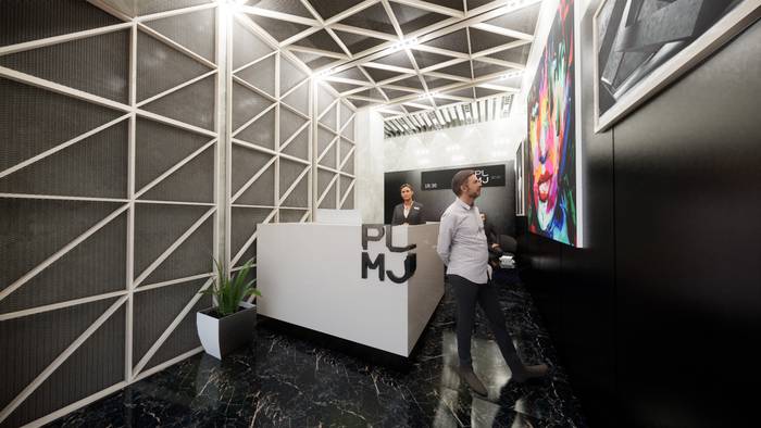 PLMJ_Hall01